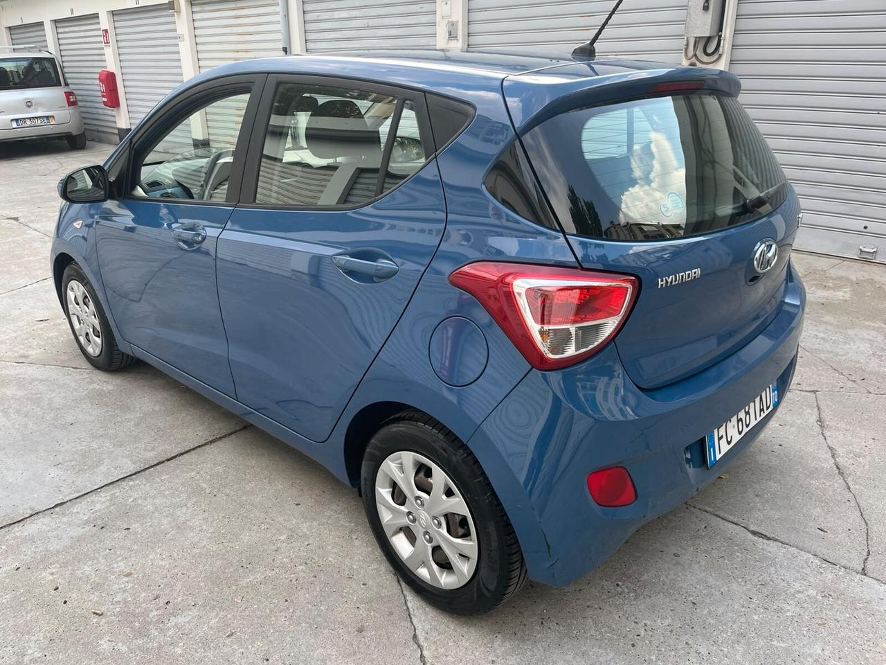 Hyundai i10 1.0 MPI Sound Edition