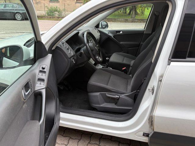 VOLKSWAGEN Tiguan 2.0 TDI 110CV Business Sport & Style OK NEOPATENTA