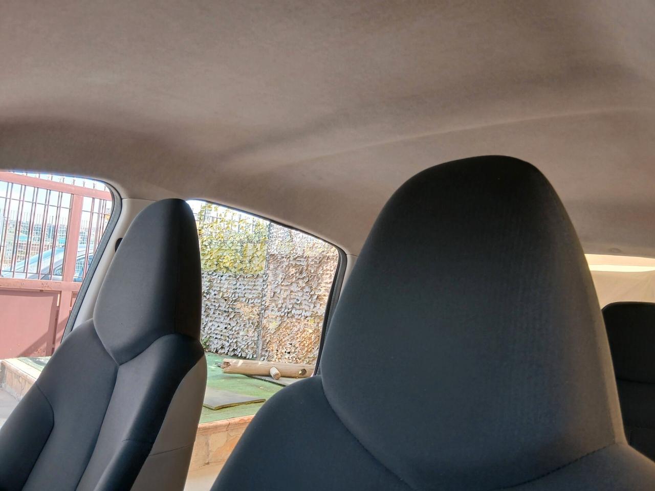 TOYOTA Aygo 1.0b 5p soli km114000 full 05