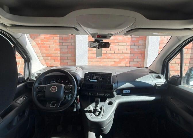 Fiat New Doblo 1.5 D Maxi Lungo 5 posti-20.000 km-Paratia scorrevole...!!!!