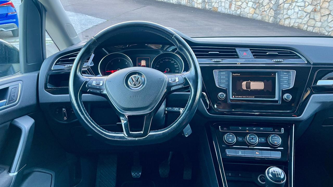 Volkswagen Touran 2.0 TDI 150 CV 7 posti