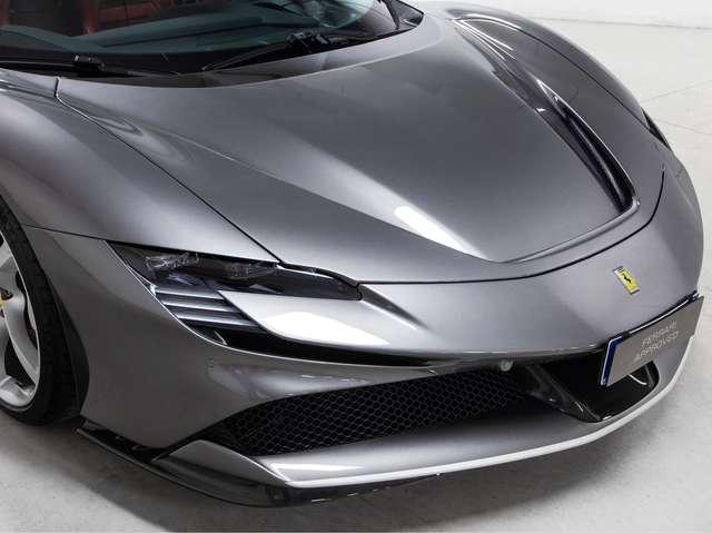 Ferrari SF90 Spider Tailor Made Ispirazioni