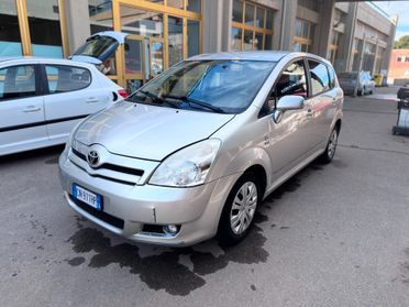Toyota Corolla Verso 1.8 16V
