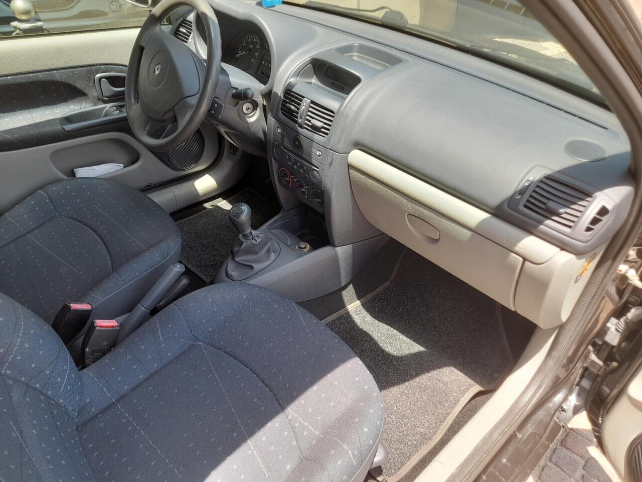 RENAULT CLIO D'EPOCA KM 90000