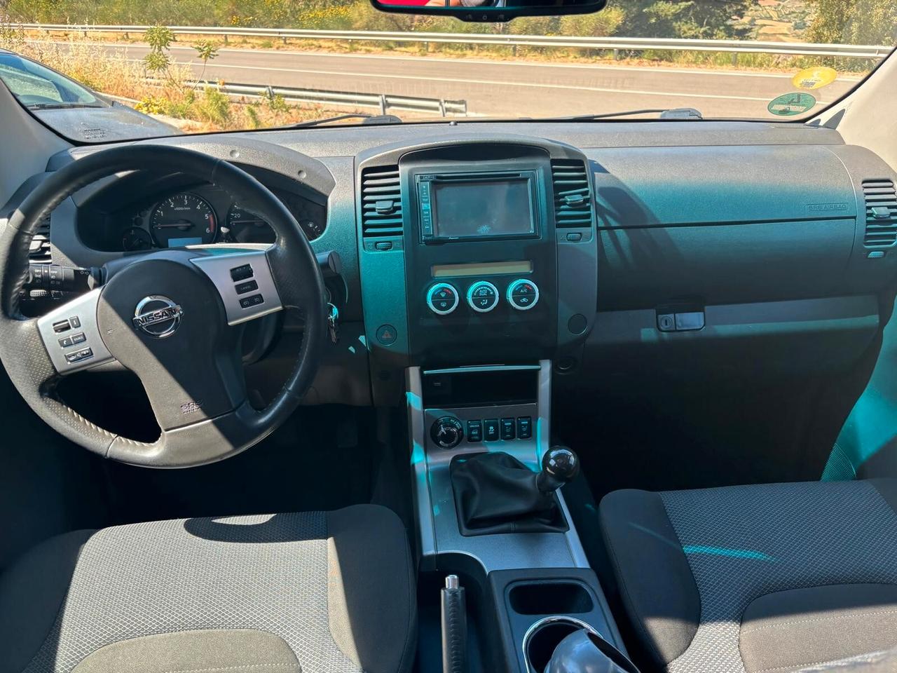 Nissan Navara 2.5 dCi 190CV Double Cab - 2015