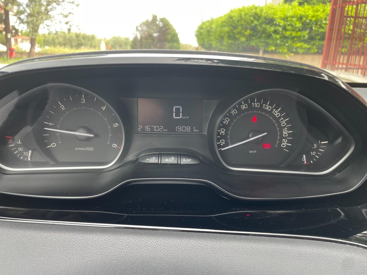 Peugeot 208 BlueHDi 75 5 porte Active
