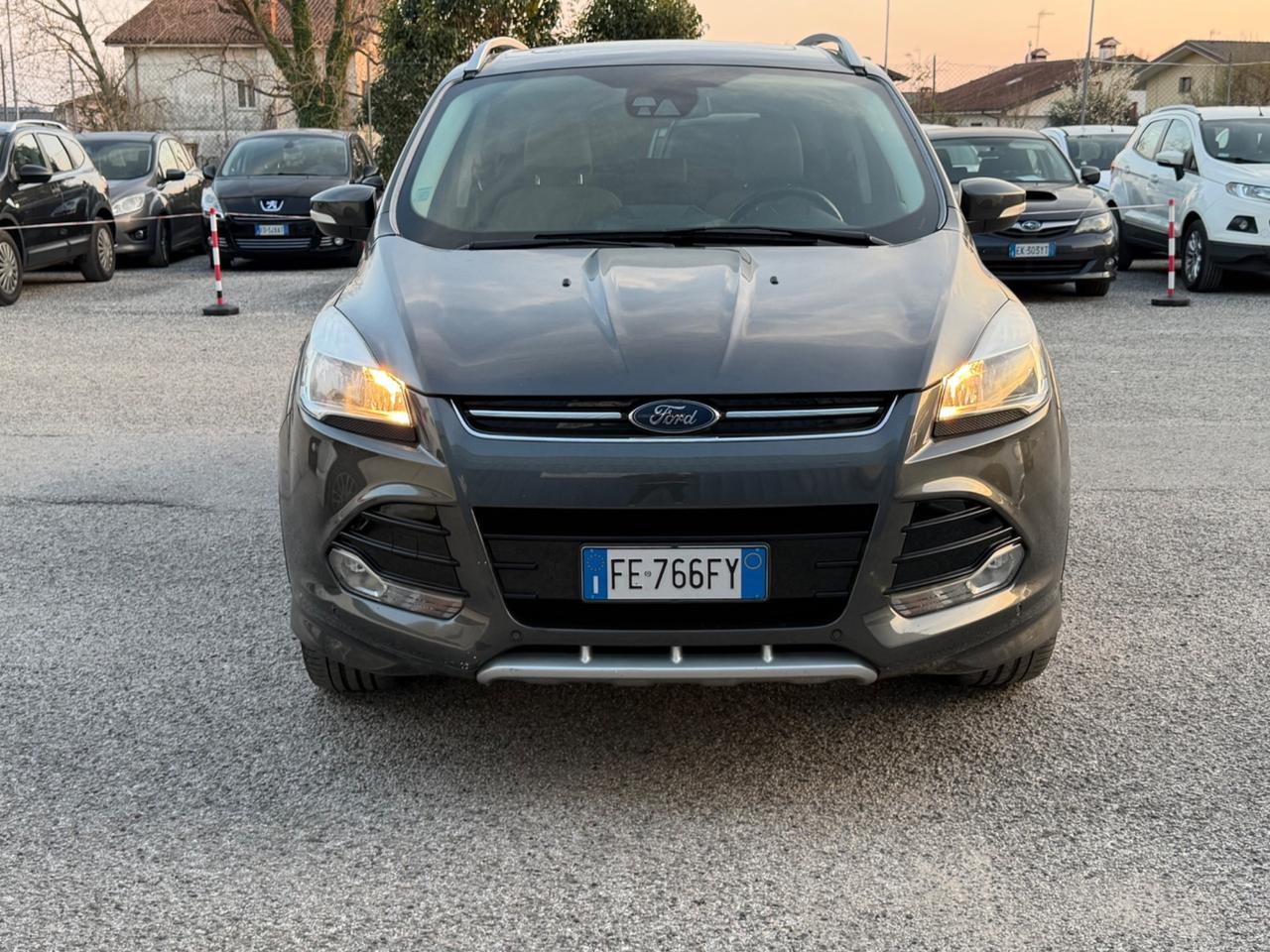 Ford Kuga 2.0 TDCI 120 CV S&S 2WD Titanium