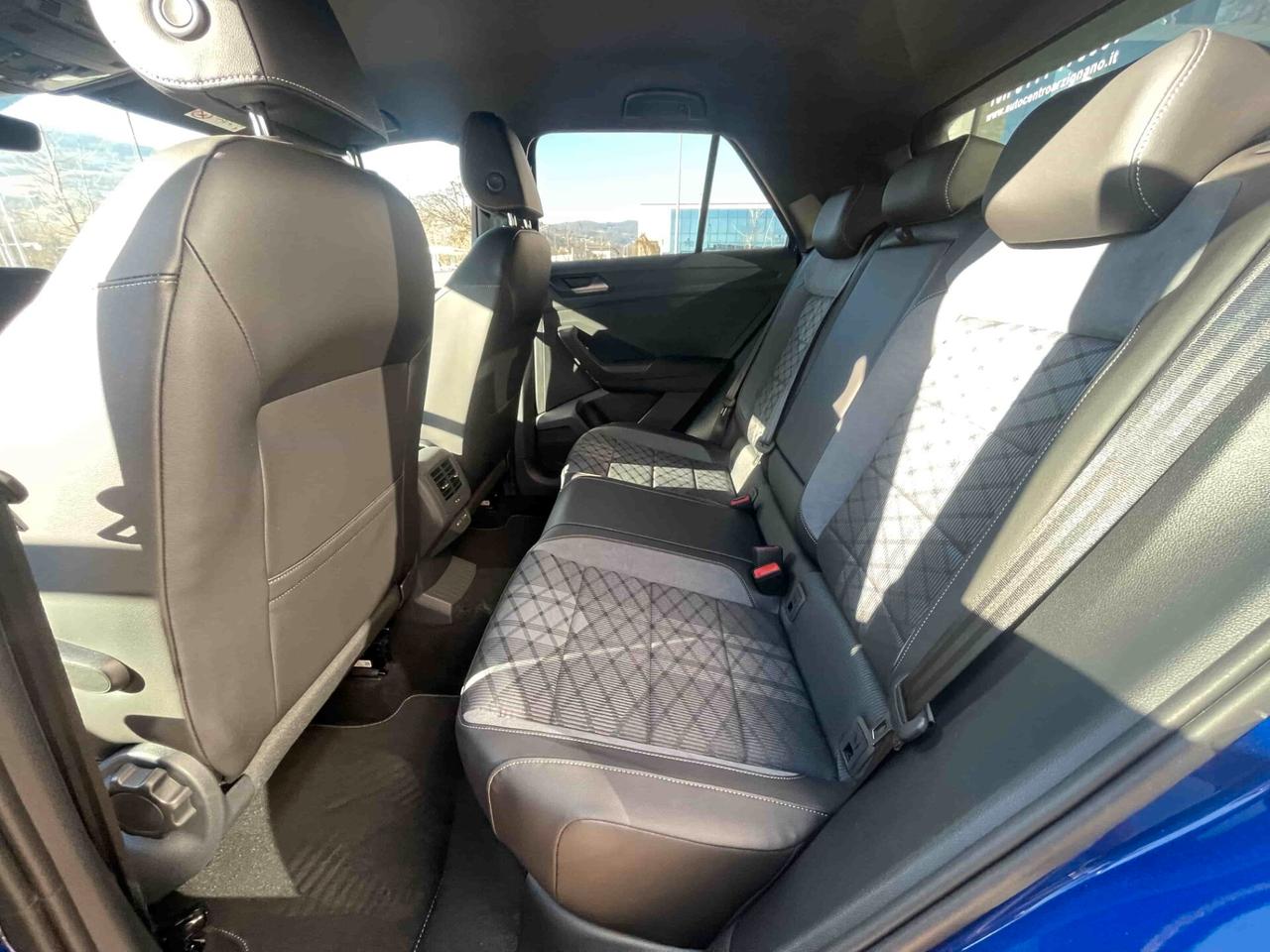 Volkswagen T-Roc 1.0 TSI 116 cv R-Line NEOPATENTATI