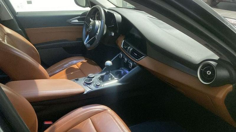 Alfa Romeo Giulia 2.2 Turbodiesel 180 CV Super