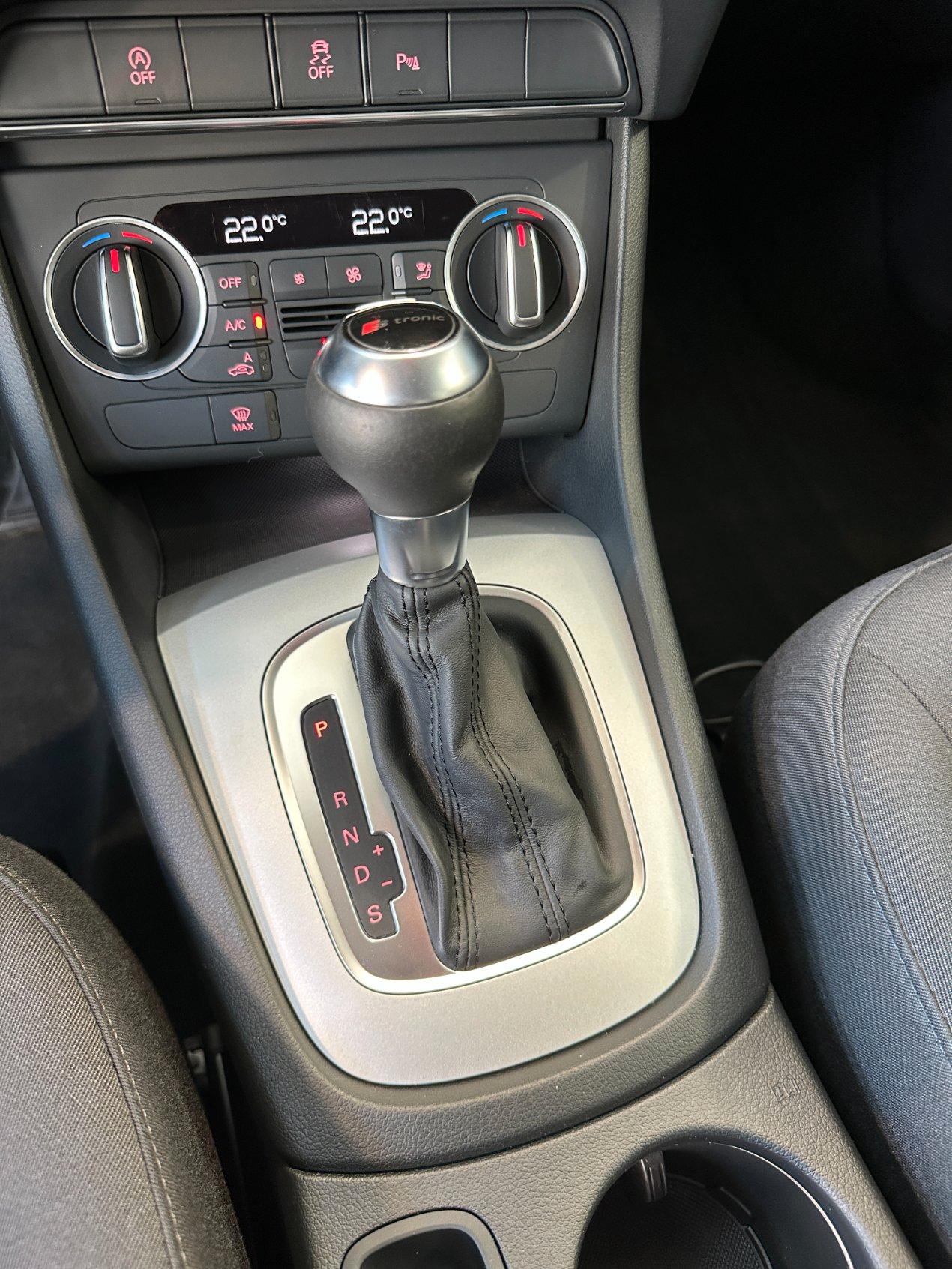Audi Q3 2.0 tdi Design quattro 150cv S tronic - Navi