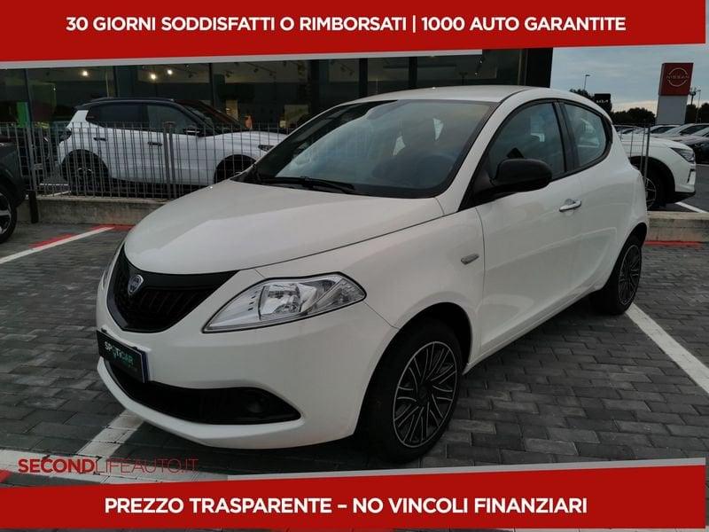 Lancia Ypsilon 1.0 firefly hybrid Oro s&s 70cv