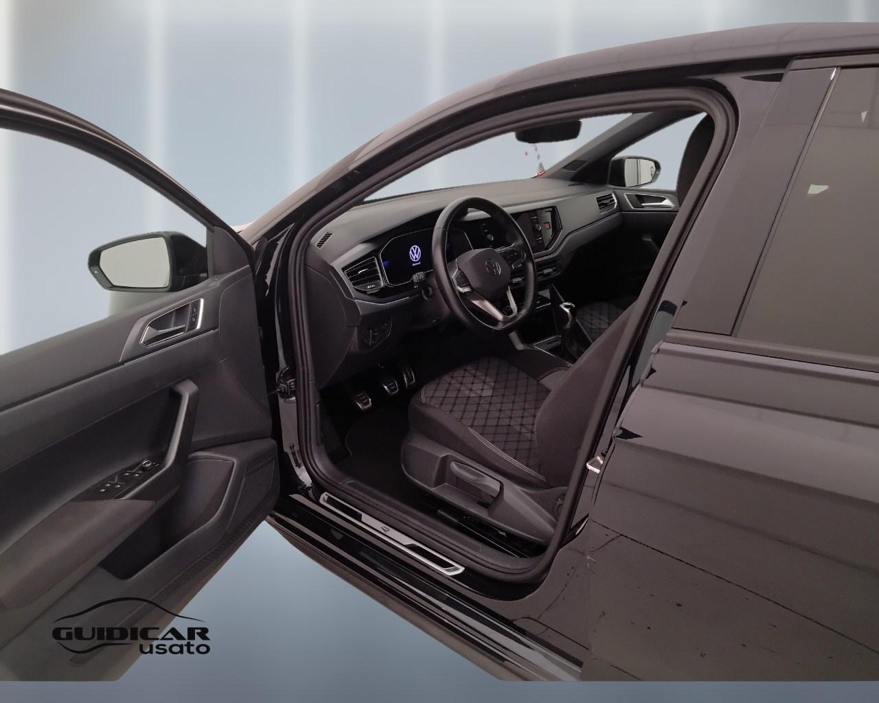 VOLKSWAGEN Polo VI 2022 - Polo 1.0 tsi R-Line 95cv