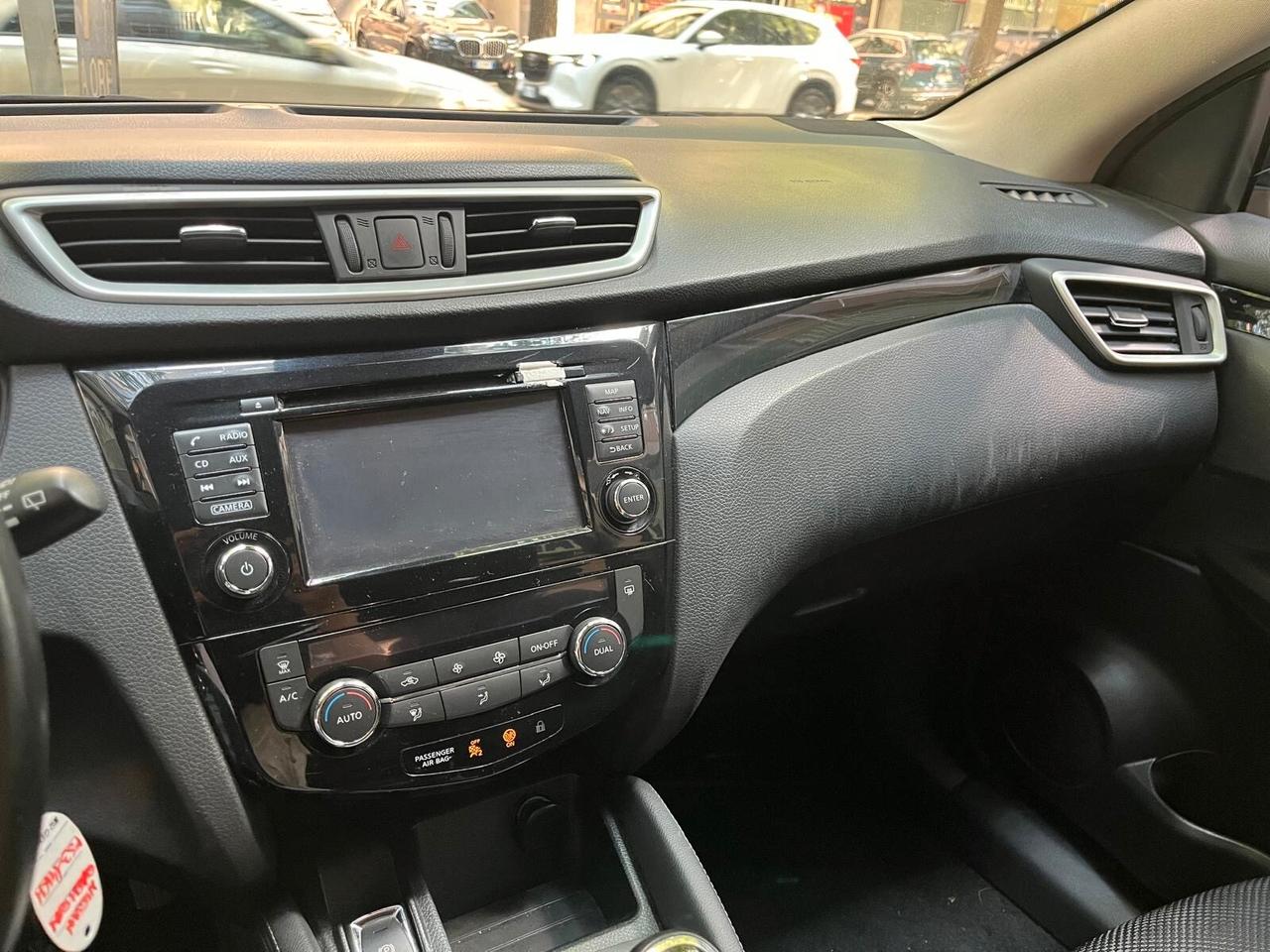 Nissan Qashqai 1.2 DIG-T N-Vision