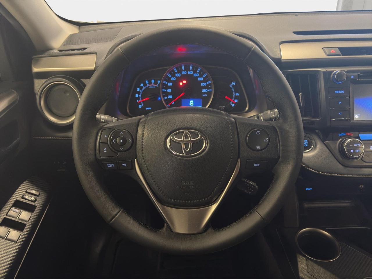 Toyota Rav4 2.0 d-4d Style White Edition 4wd