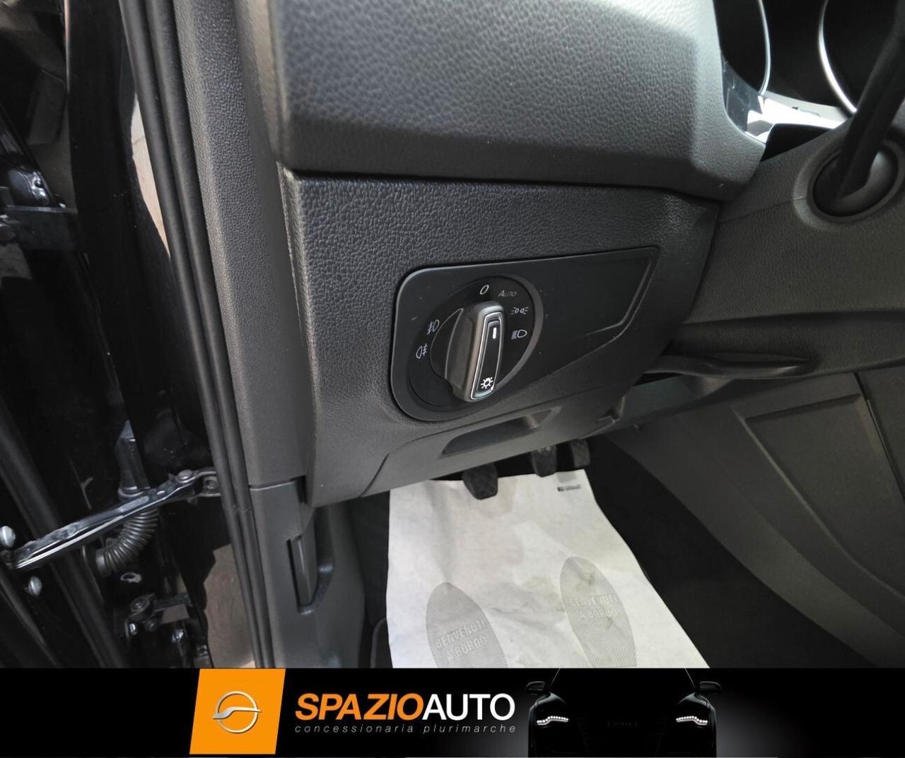 Volkswagen Tiguan 1.6 TDI 115cv 6M AUTOCARRO *CONNECTED*