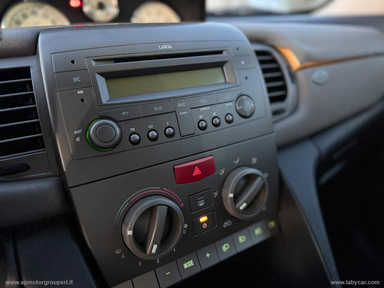 LANCIA Ypsilon 1.2 Argento