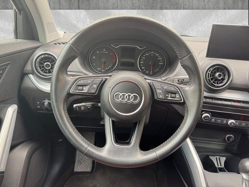 Audi Q2 30 1.6 tdi Admired s-tronic