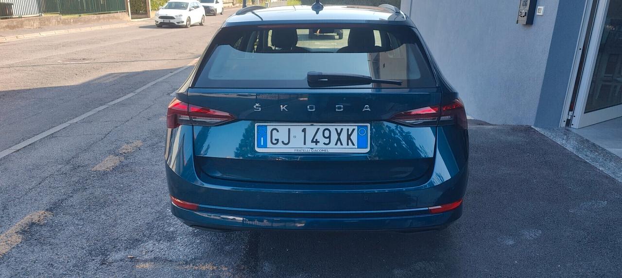 Skoda Octavia 2.0 TDI EVO SCR DSG Wagon Style