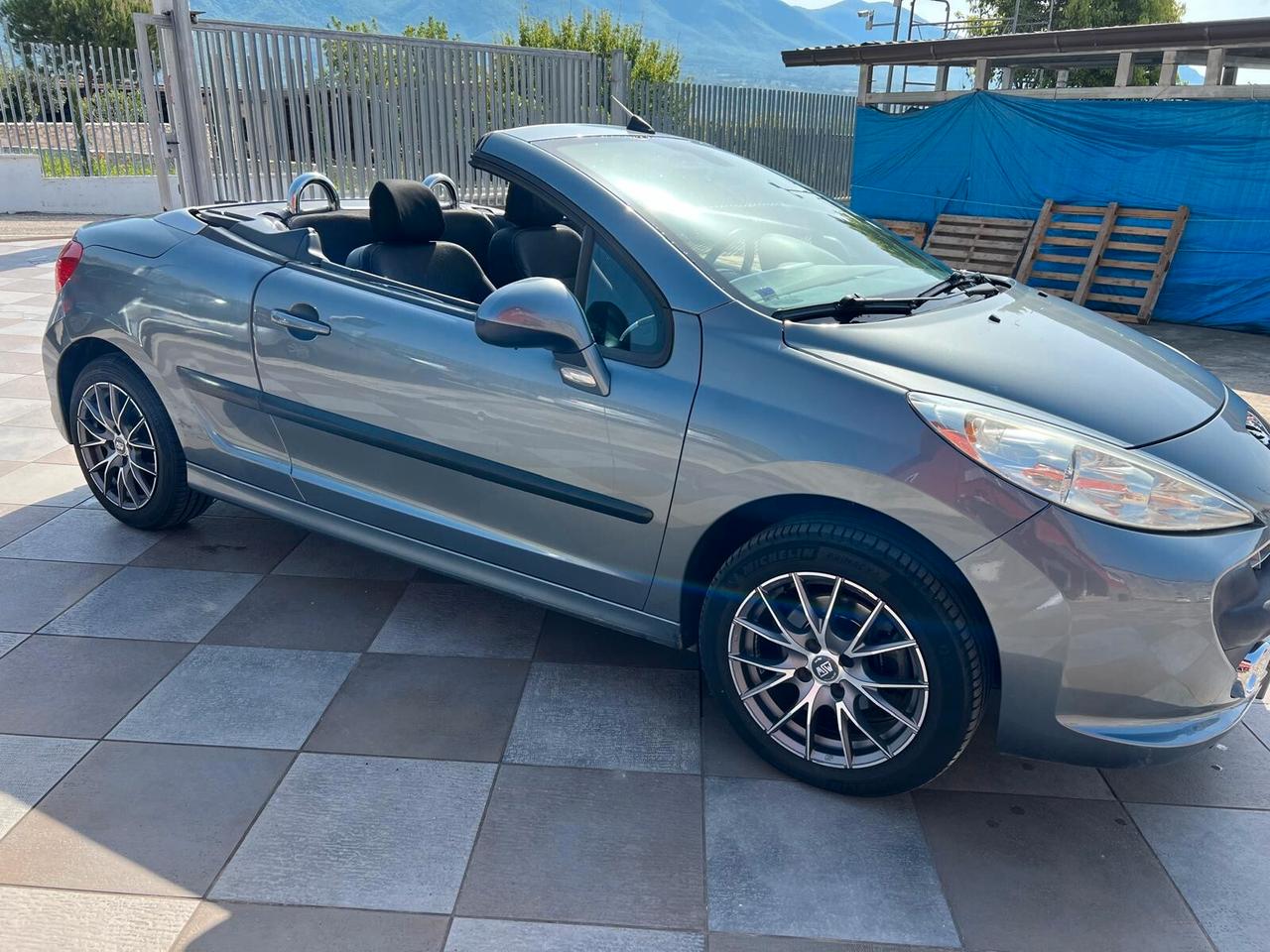 Peugeot 207 1.6 VTi 120CV CC Tecno