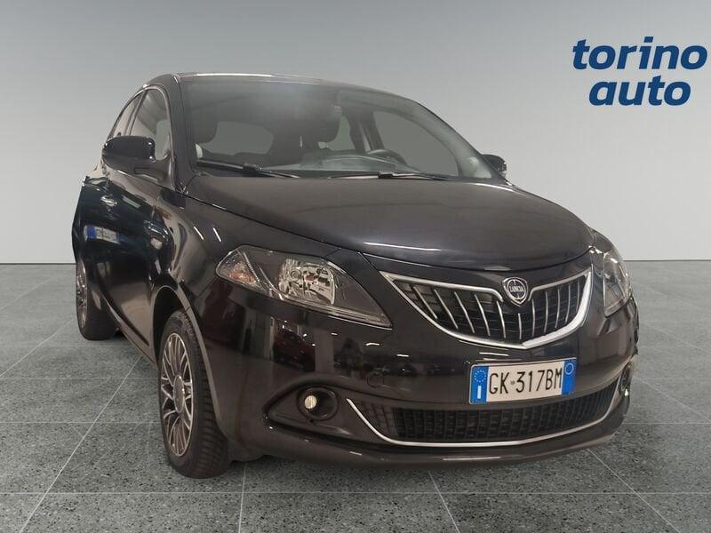 Lancia Ypsilon 1.0 FireFly 70cv S&S Hybrid GOLD