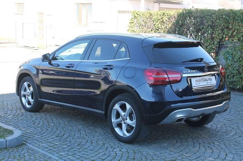 Mercedes-Benz GLA 200 d Automatic 4MATIC Sport