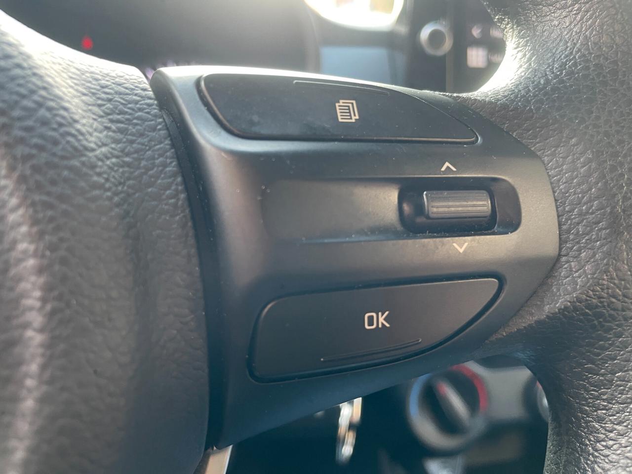 Kia Picanto AUTOMATICA - NEOPATENTATI