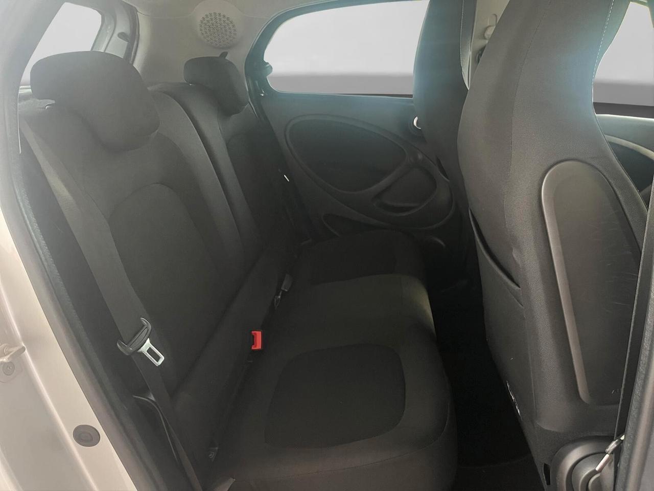 Smart ForFour 1.0 71cv Prime AUT. NEOPATENTATI SOLI 65.000KM!