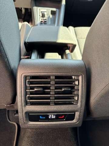 Volkswagen Golf 1.0 eTSI EVO DSG Active NAVI-LED-16"