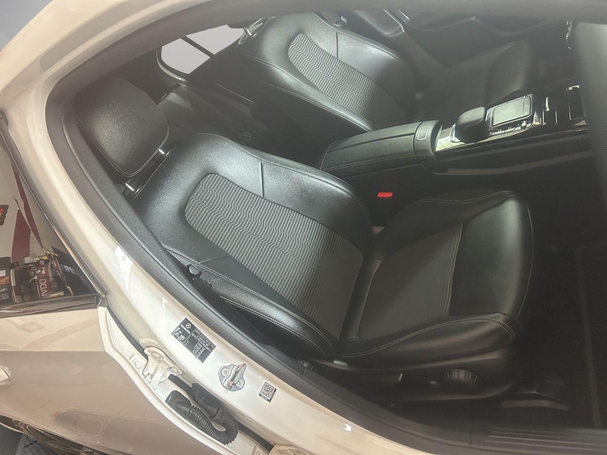MERCEDES - Classe A - A 180 d 115cv Automatic Premium AMG