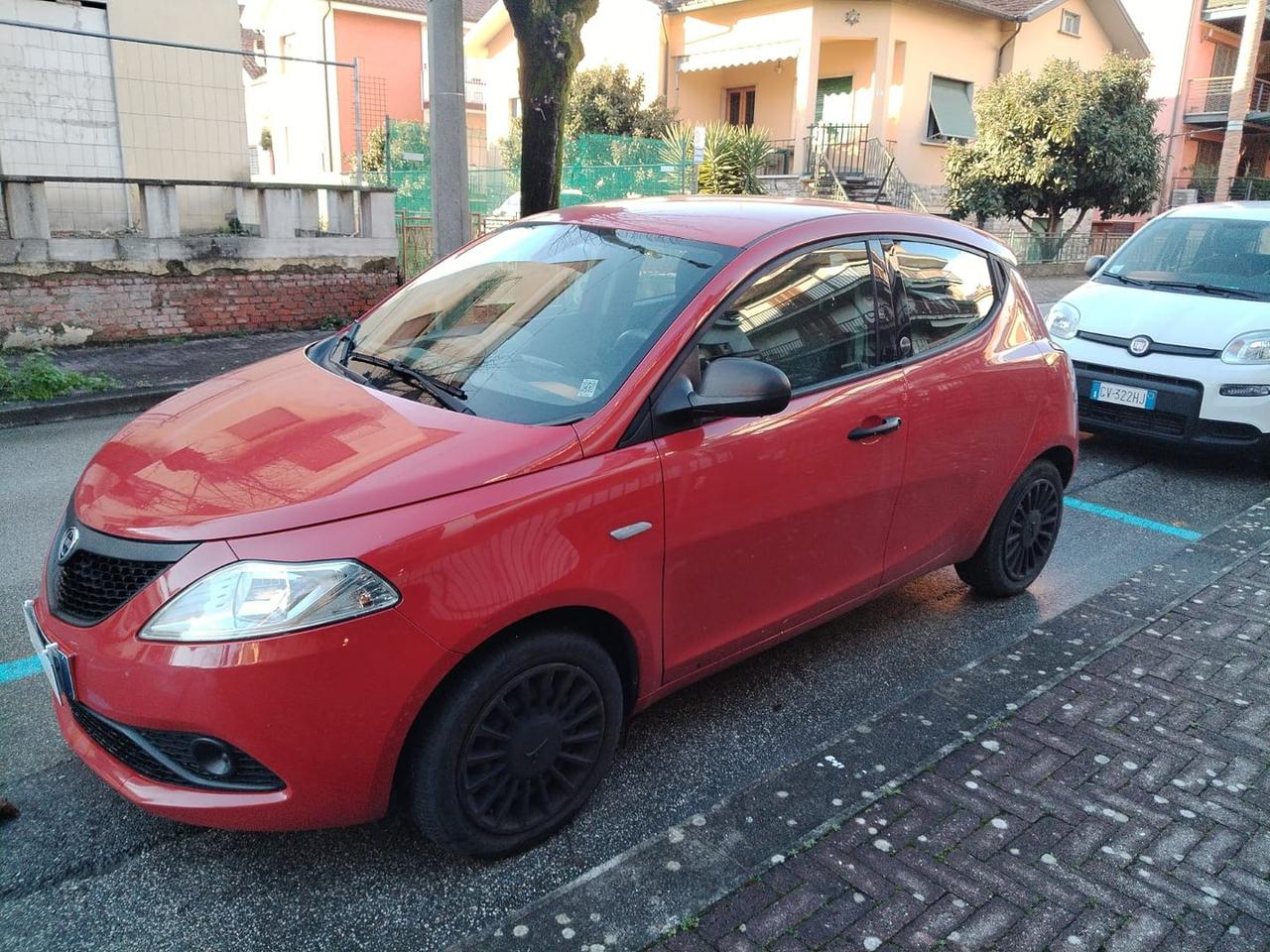 Lancia Ypsilon Silver 1.0 FireFly MHEV