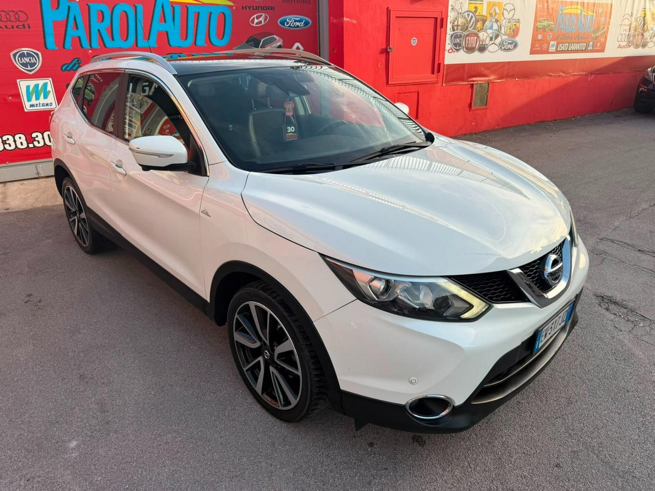 Nissan Qashqai 1.5 dCi 110cv Tekna - 2014