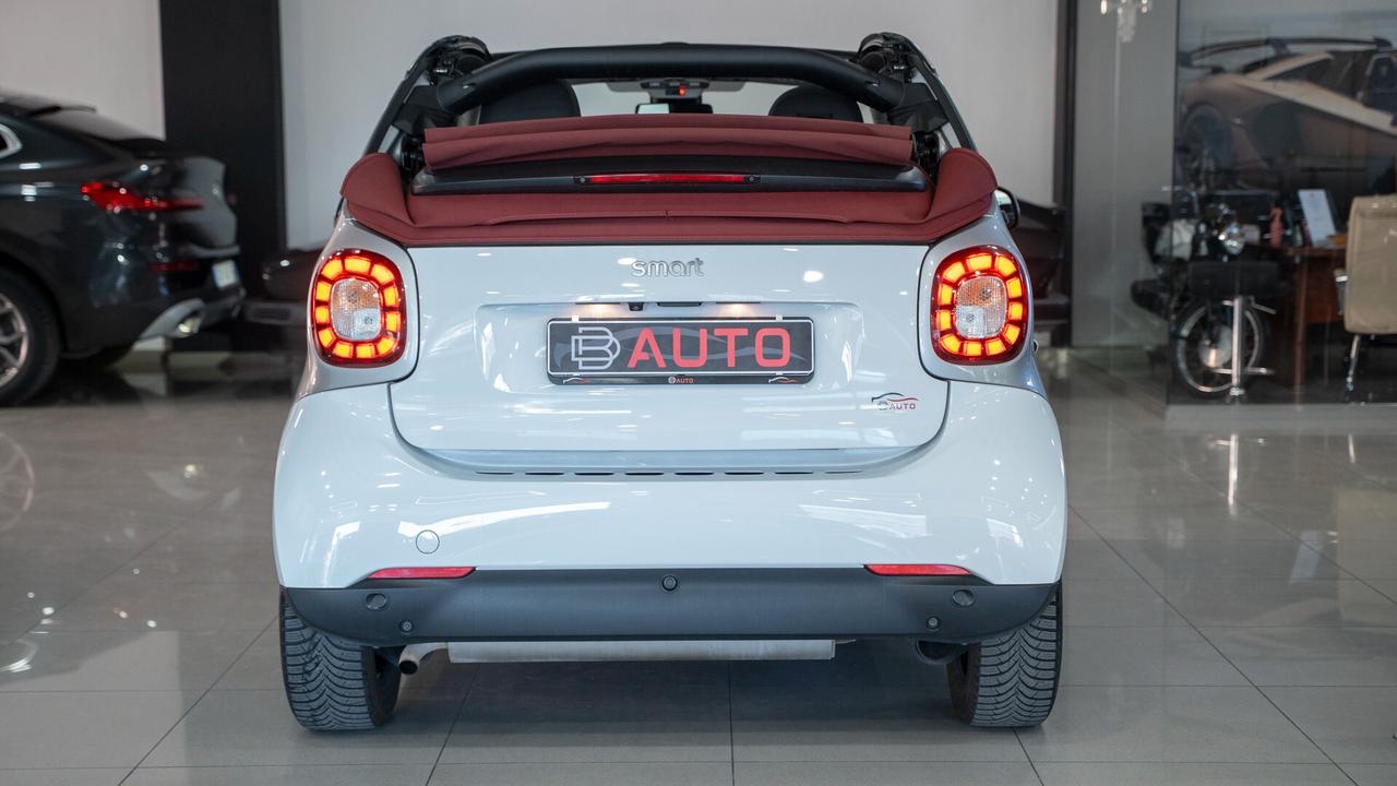 Smart ForTwo CABRIO 0.9 T 90 CV PASSION AUTO NAVI LED FULL OPTIONAL