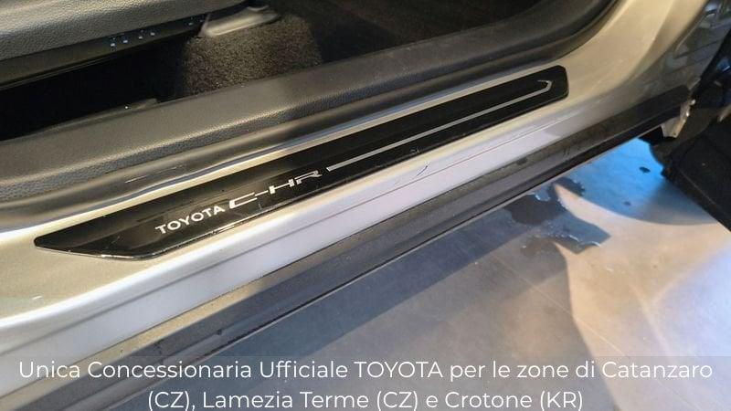 Toyota C-HR 2.0 HV Lounge Premiere