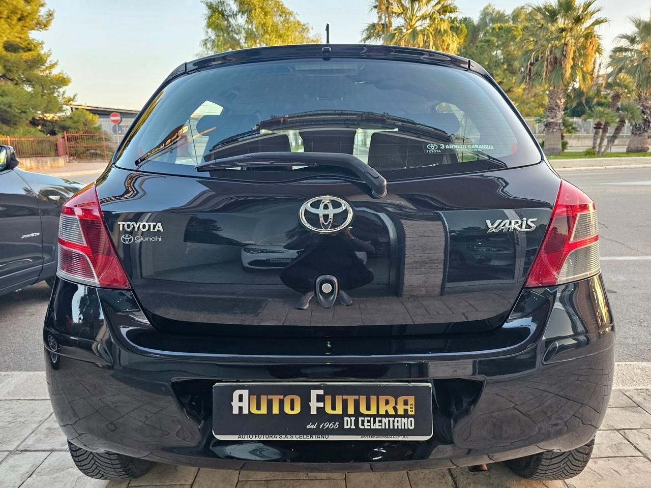 Toyota Yaris 1.4 D-4D DPF 5 porte Now