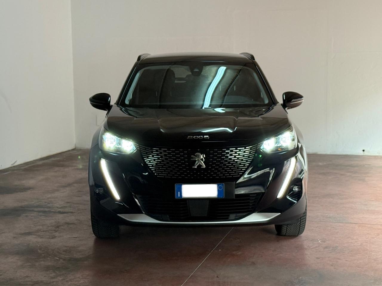 Peugeot 2008 BlueHDi 130 S&S EAT8 Allure Pack