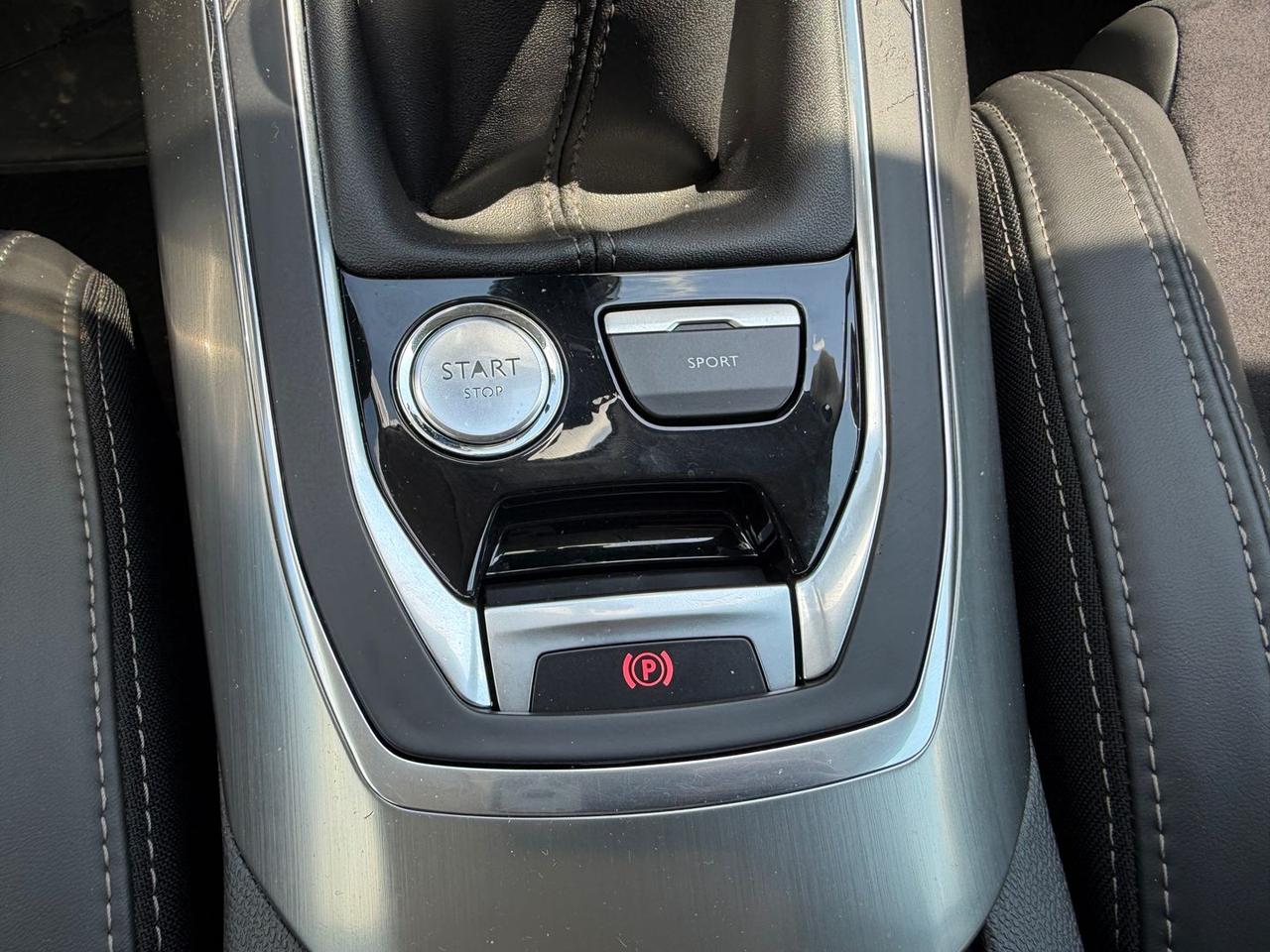 Peugeot 308 Allure 1.2 PureTech 130 #11213