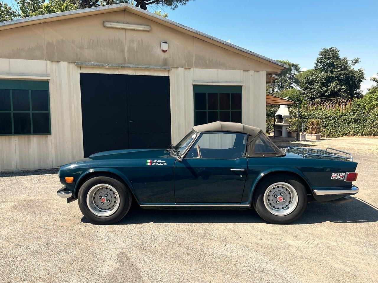 Triumph TR6 2500