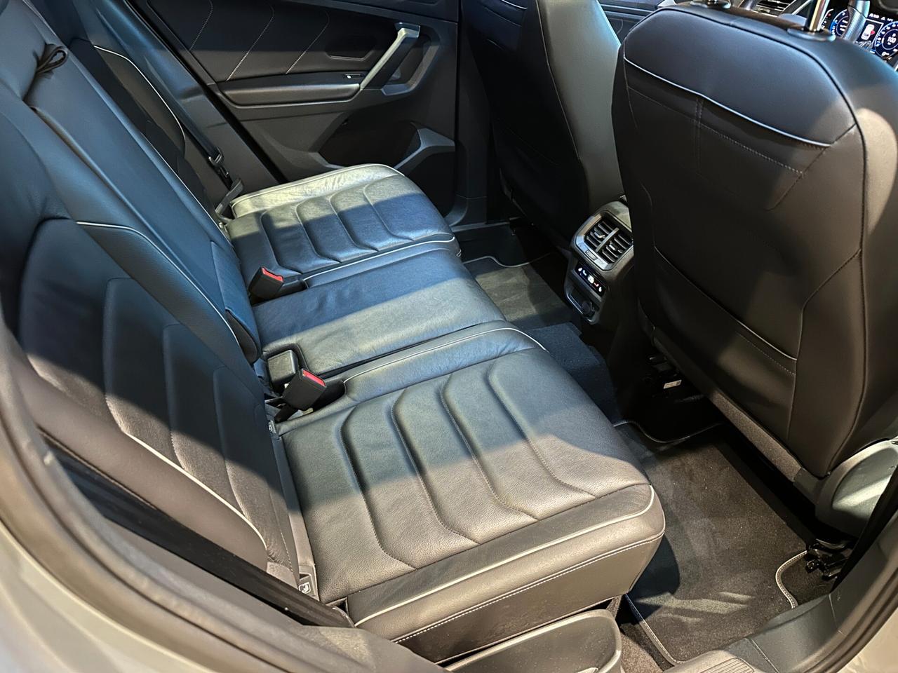 Volkswagen Tiguan 2.0 TDI 150 CV SCR R-Line