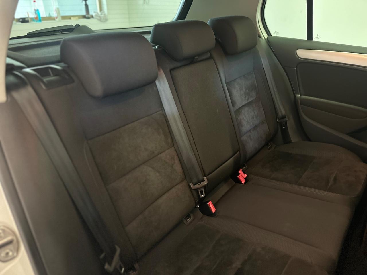 Volkswagen Golf 1.6 TDI DSG 5p. Highline NEOPATENTATI AUTOMATICA