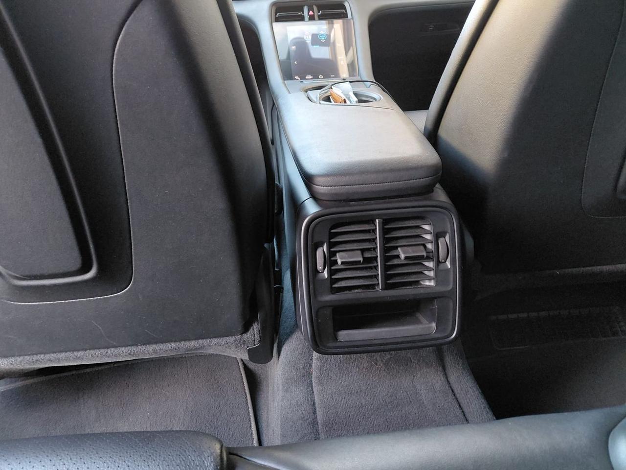 Porsche Taycan Performance Battery Plus #8212