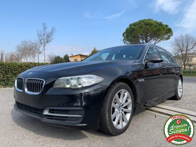 BMW 520 d Touring Luxury Tetto Navi Pelle Xeno