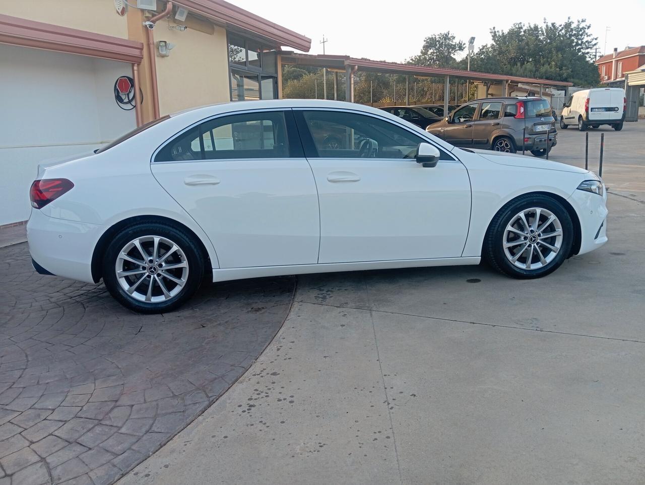 Mercedes-benz A 200 A 200 d Automatic 4p. Sport