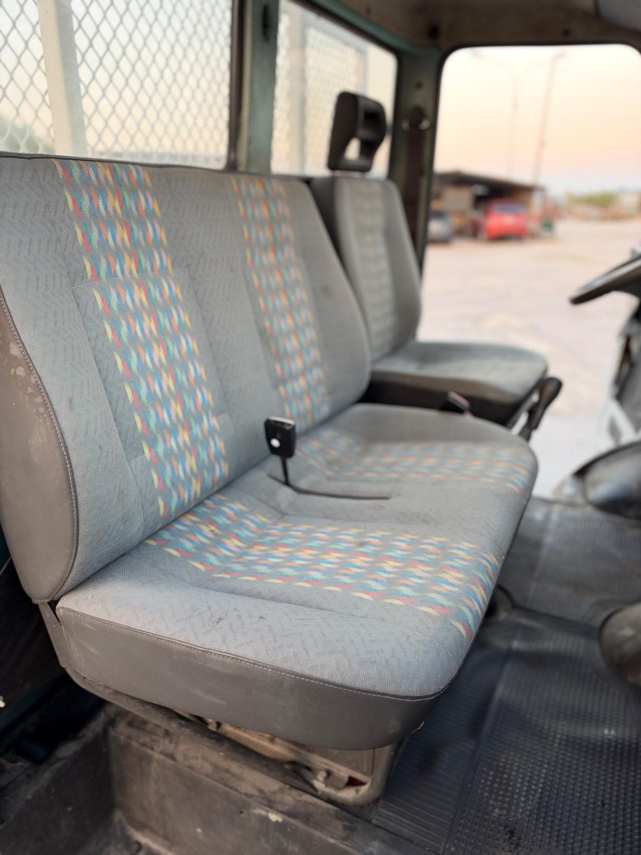 Iveco daily 35-8 cassone ribaltabile ruote gemellate