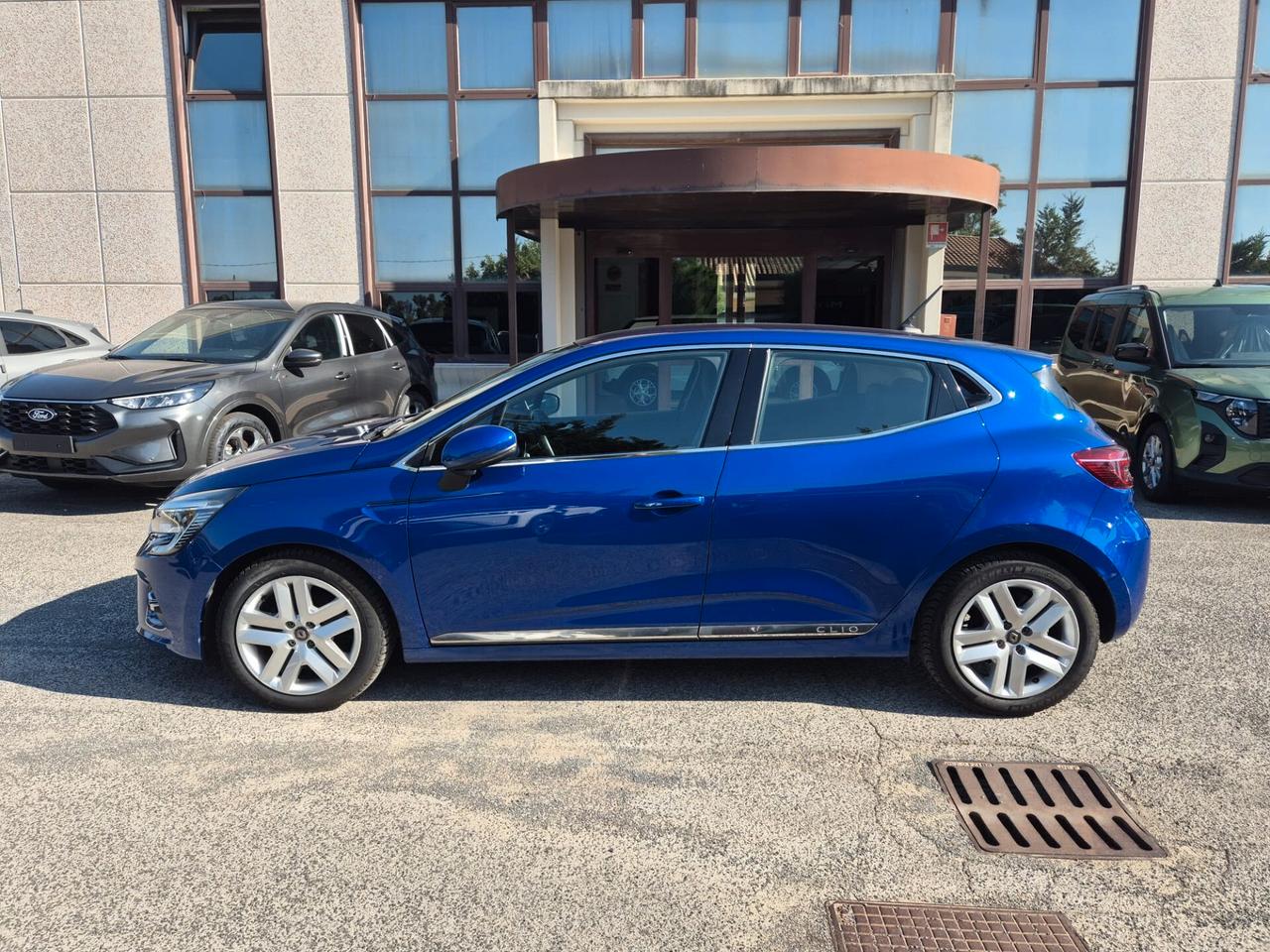 Renault Clio TCe 100 CV 5 porte Intens