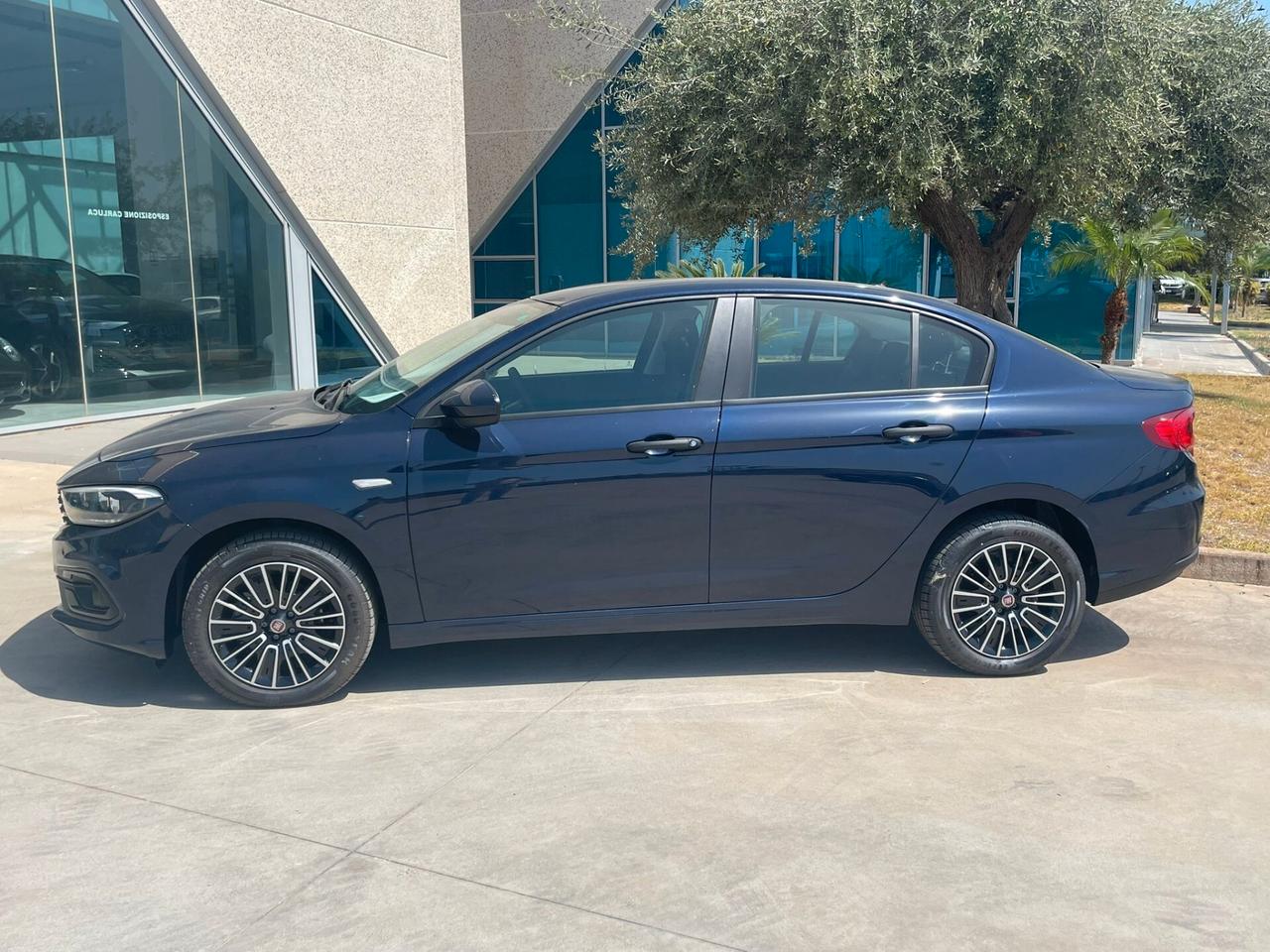 Fiat Tipo 1.0 5 porte City Life possibilità noleggio no scoring