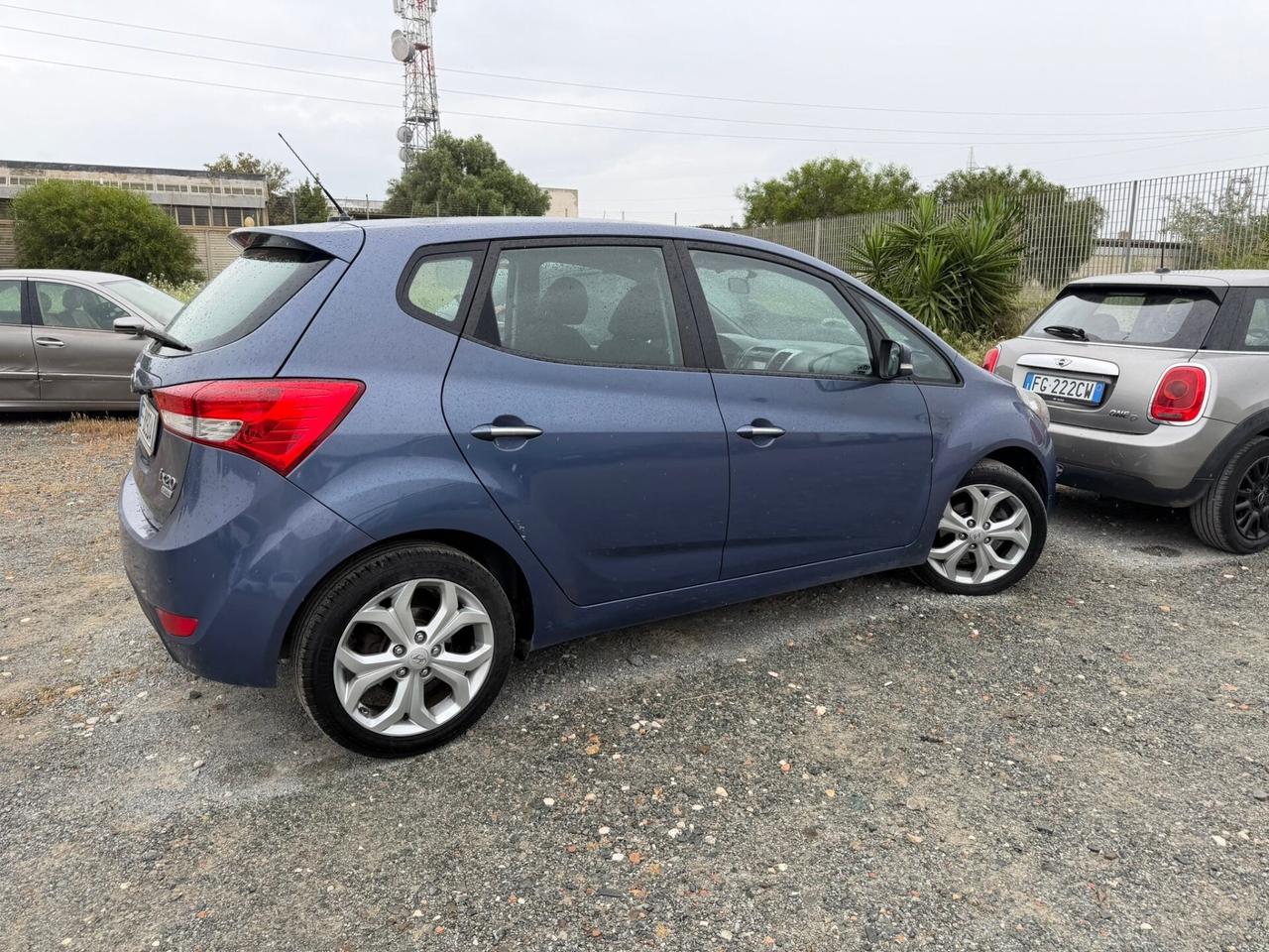 Hyundai iX20 1.4 CRDI 90 CV Diesel- Neopatentati