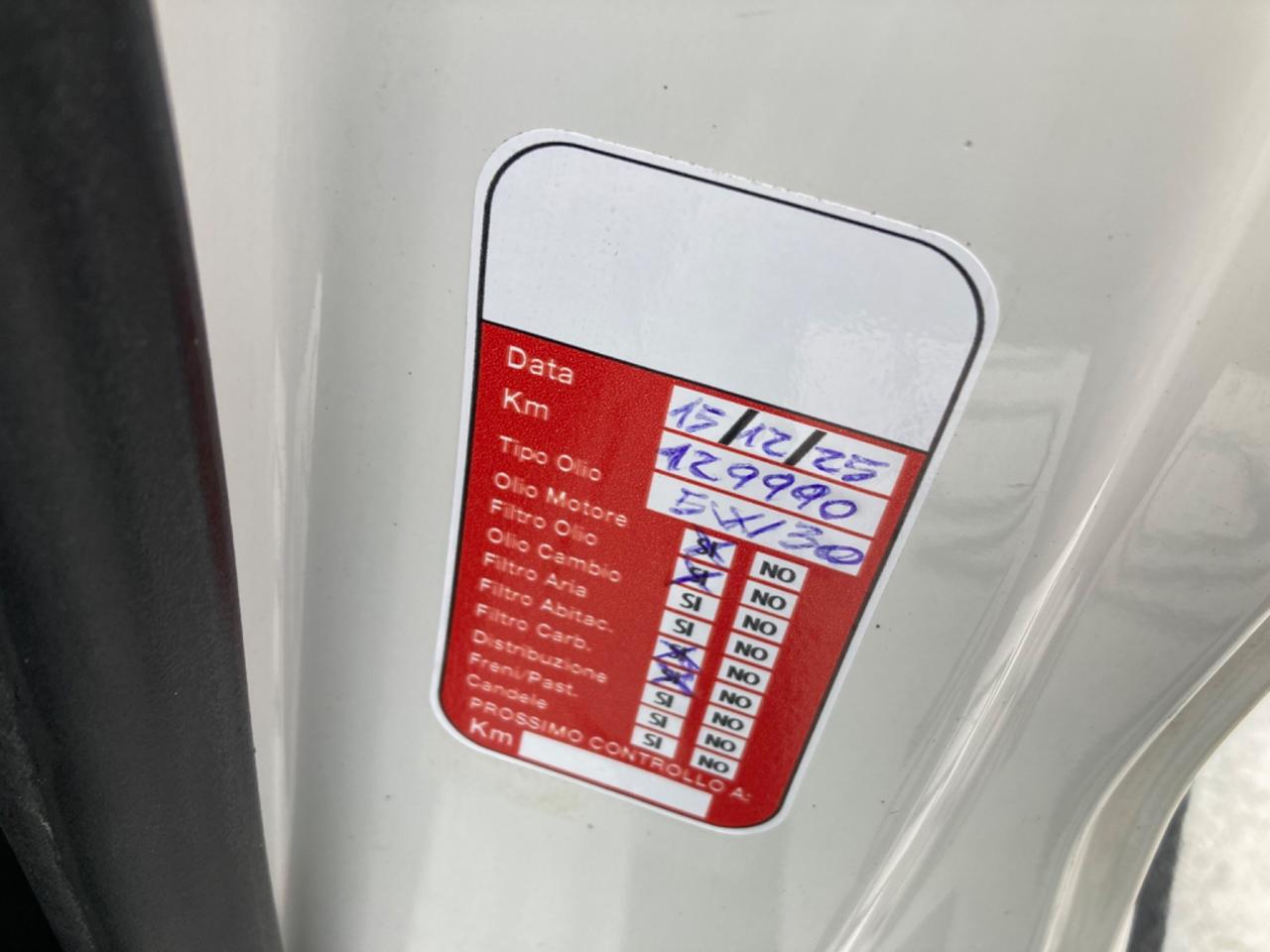 VOLKSWAGEN FOX (KM 130.718) PROPRIETARIO UNICO