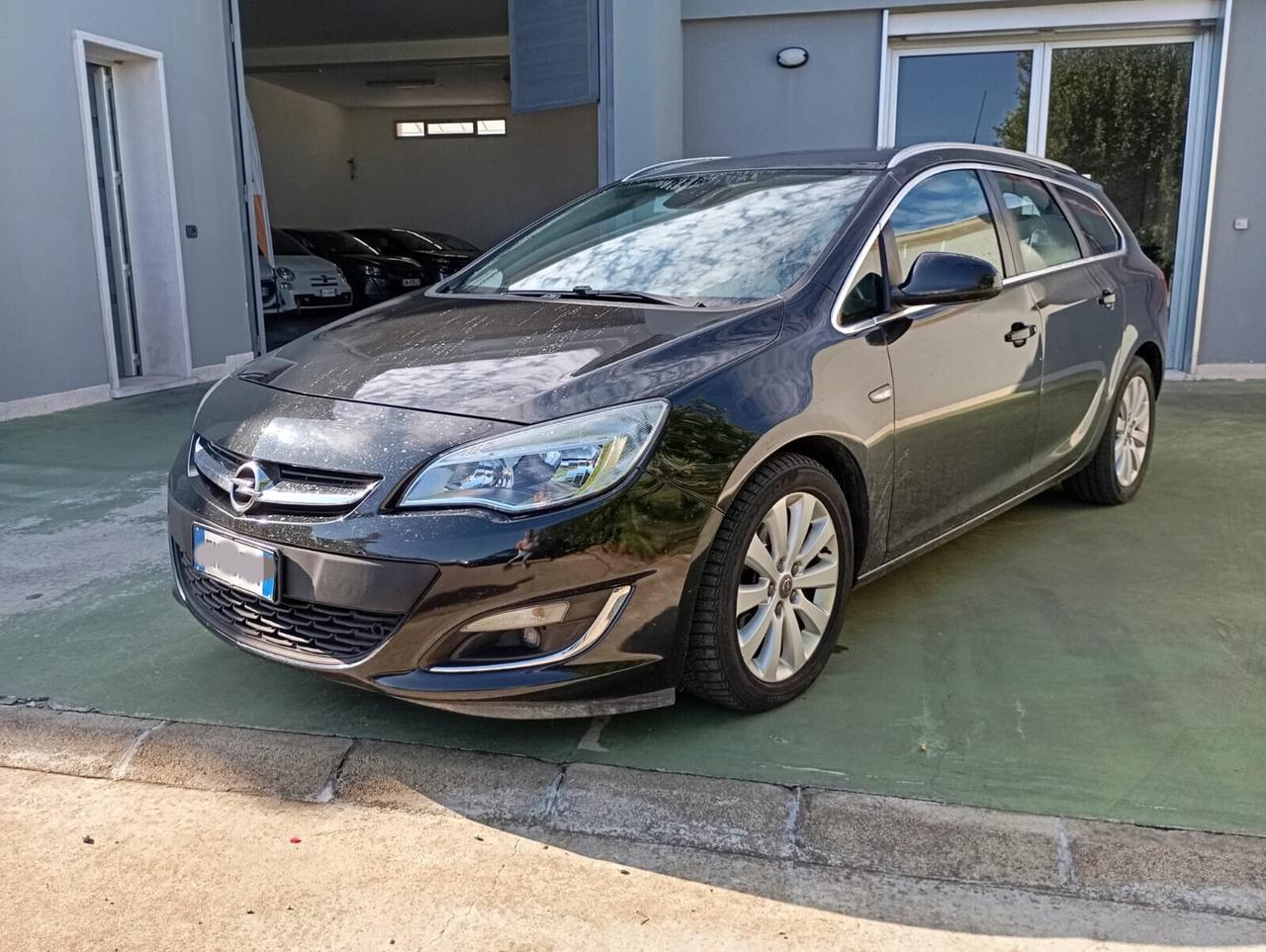 Opel Astra 1.7 CDTI 110CV Sports Tourer Cosmo
