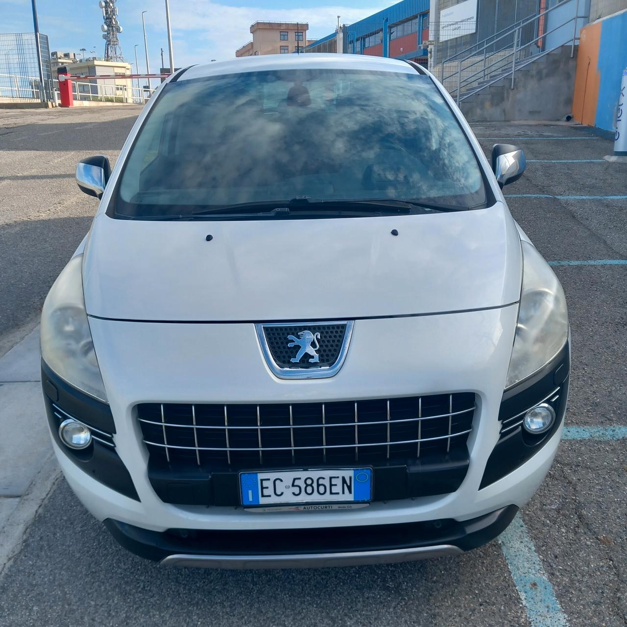 Peugeot 3008 2.0 HDi 110CV Business