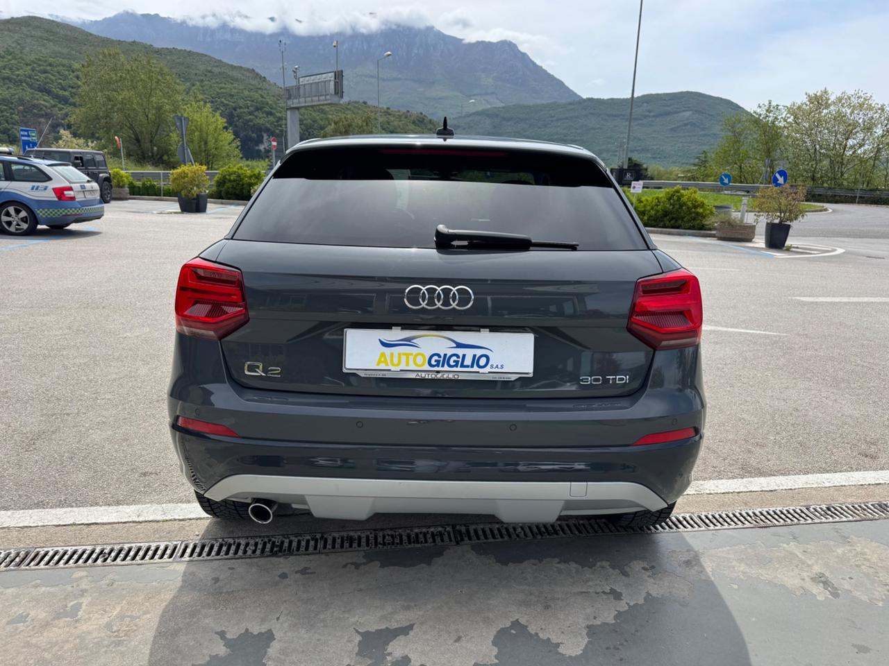 Audi Q2 30 TDI S tronic Identity Black
